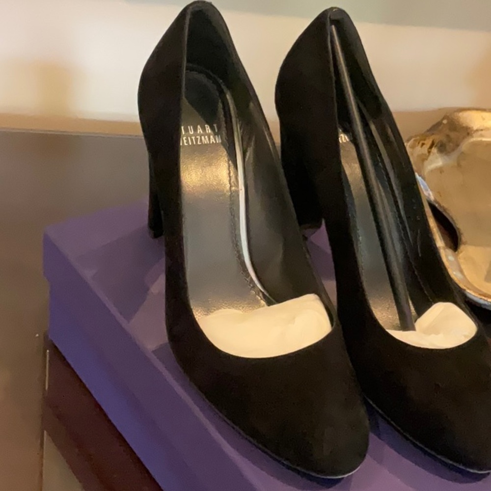 Black suede, Stewart Weitman pump, size 7.5, 3.25 inch heel, excellent condition